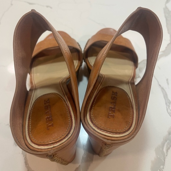 Trask Brown Leather Riki Wedge Sandal Anthropologie  - Size 8 - Picture 5 of 11